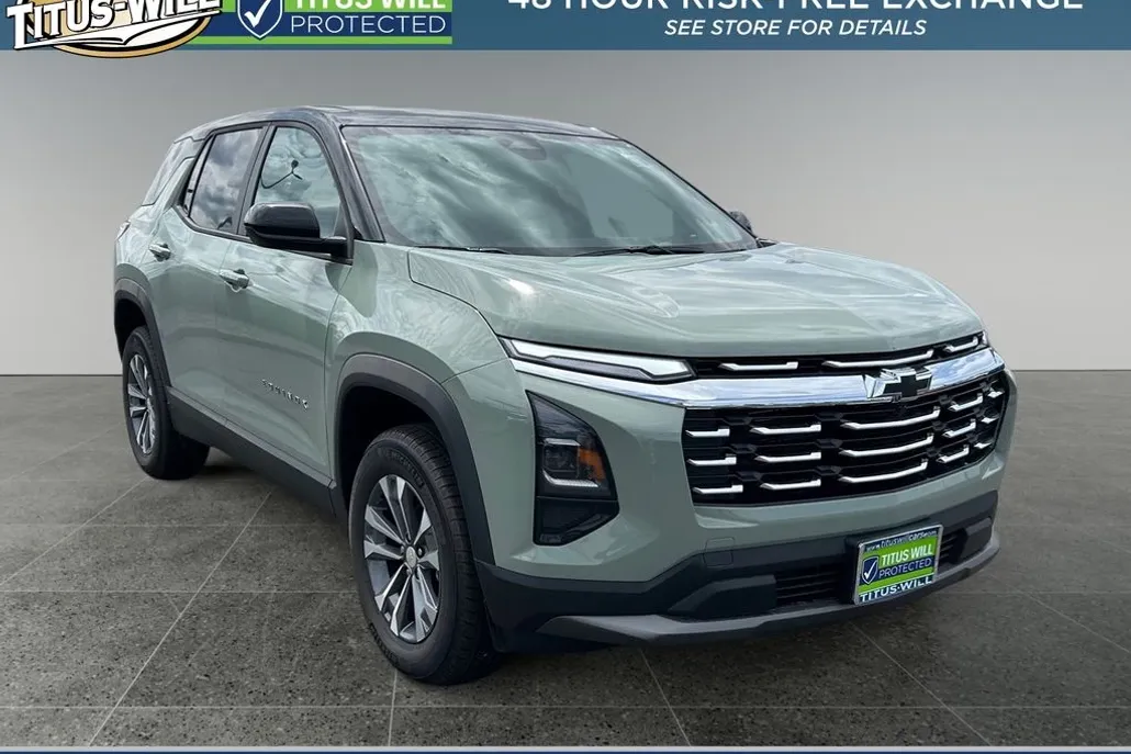 2026 Chevrolet Equinox LT photo 1