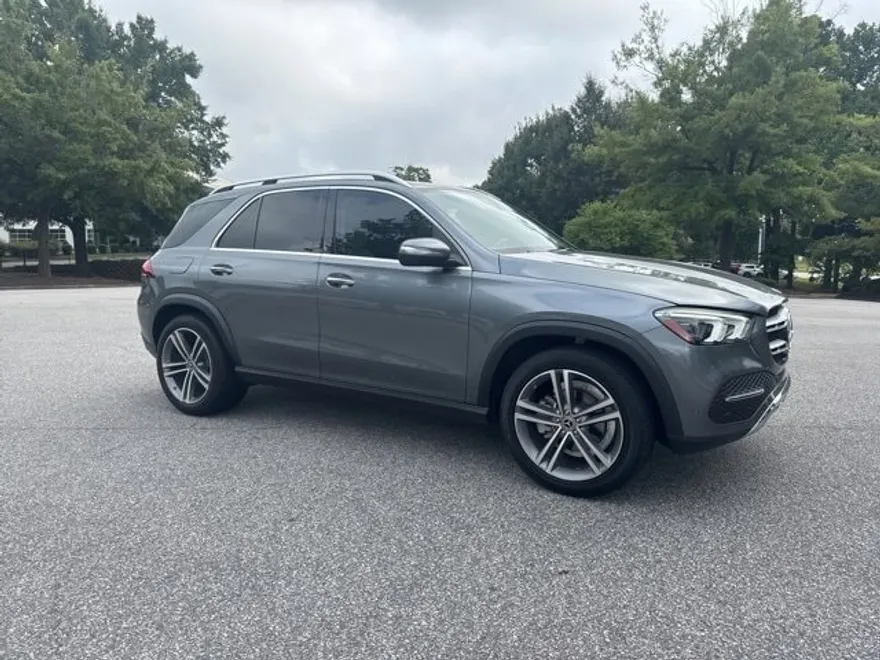 2022 Mercedes Benz GLE 350 4MATIC photo 1