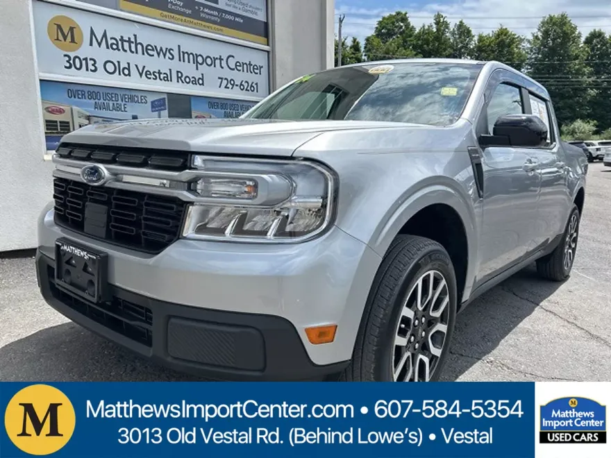2024 Ford Maverick Lariat photo 1