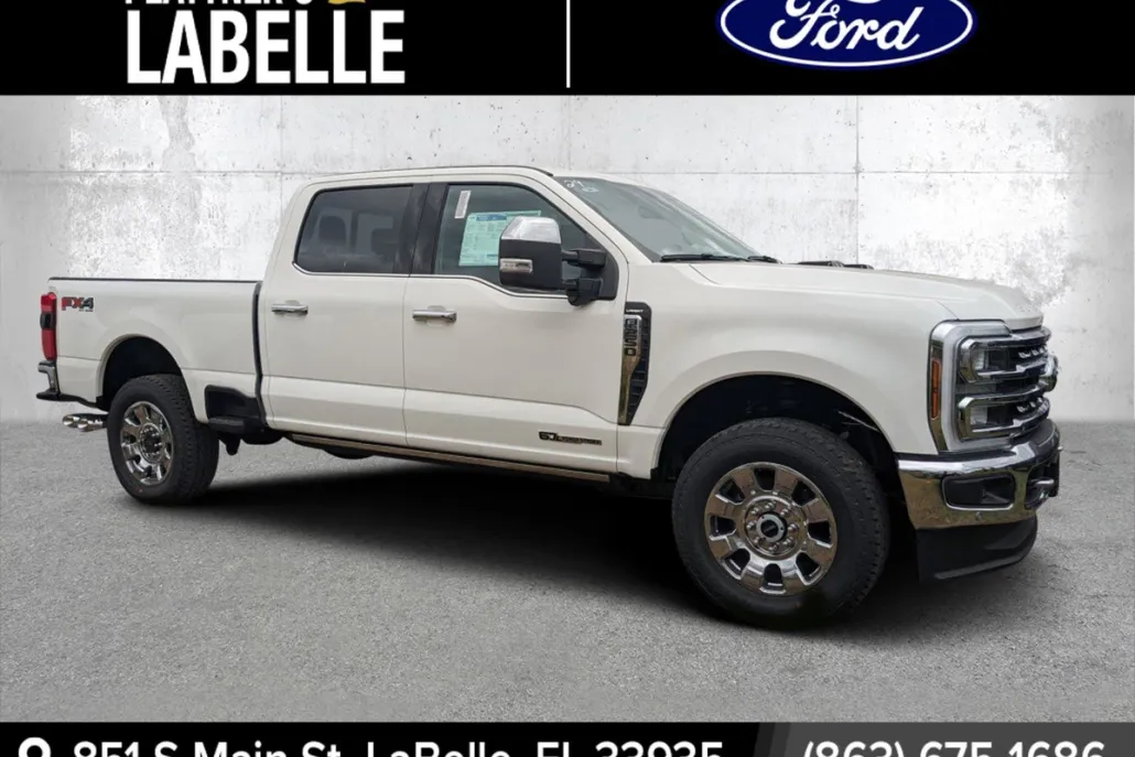 2024 Ford F-250 Lariat photo 1