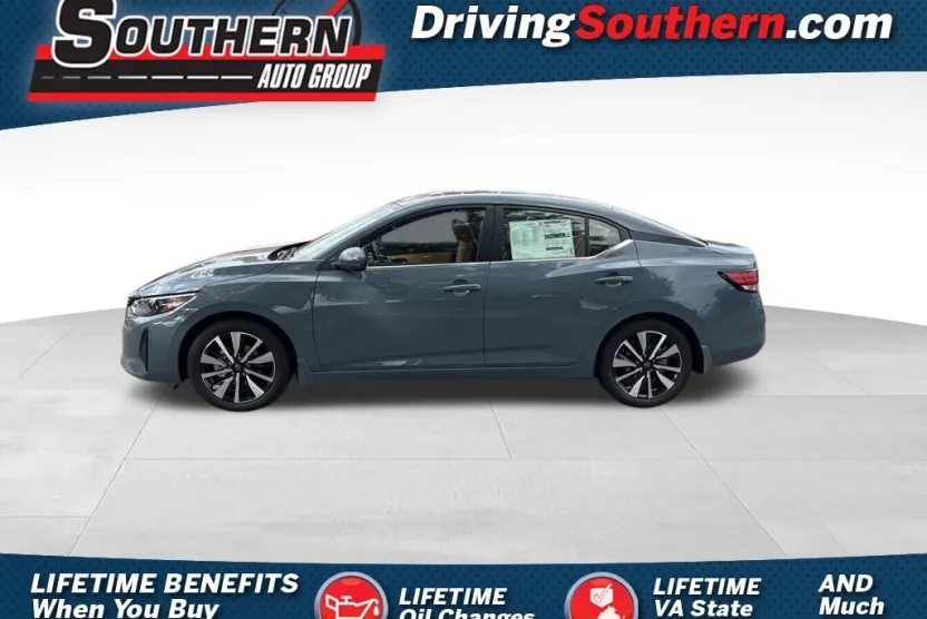 2025 Nissan Sentra SV photo 1