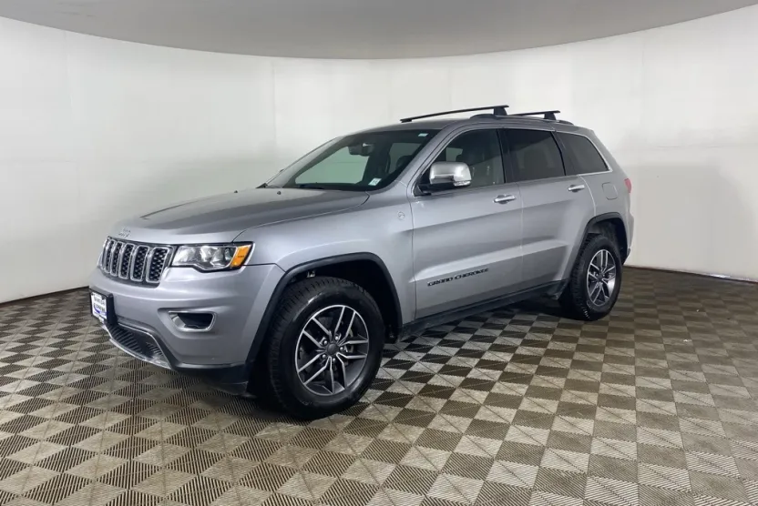 2019 Jeep Grand Cherokee Limited photo 1
