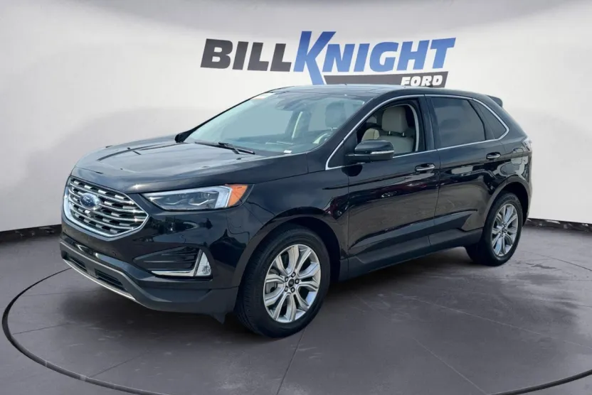 2024 Ford Edge Titanium photo 1