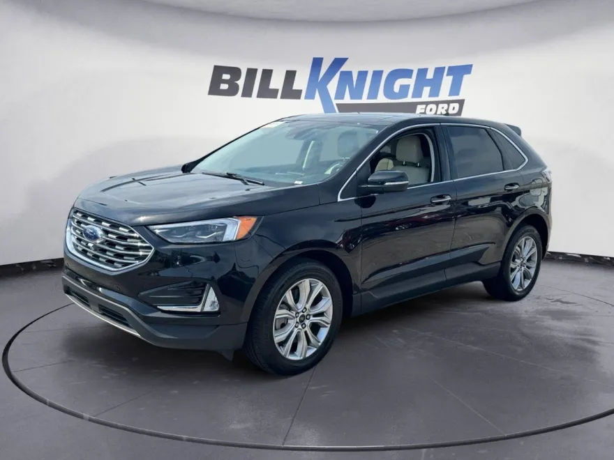 2024 Ford Edge Titanium photo 1
