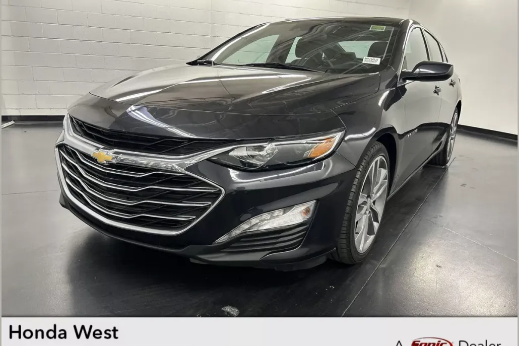 2023 Chevrolet Malibu 1LT photo 1