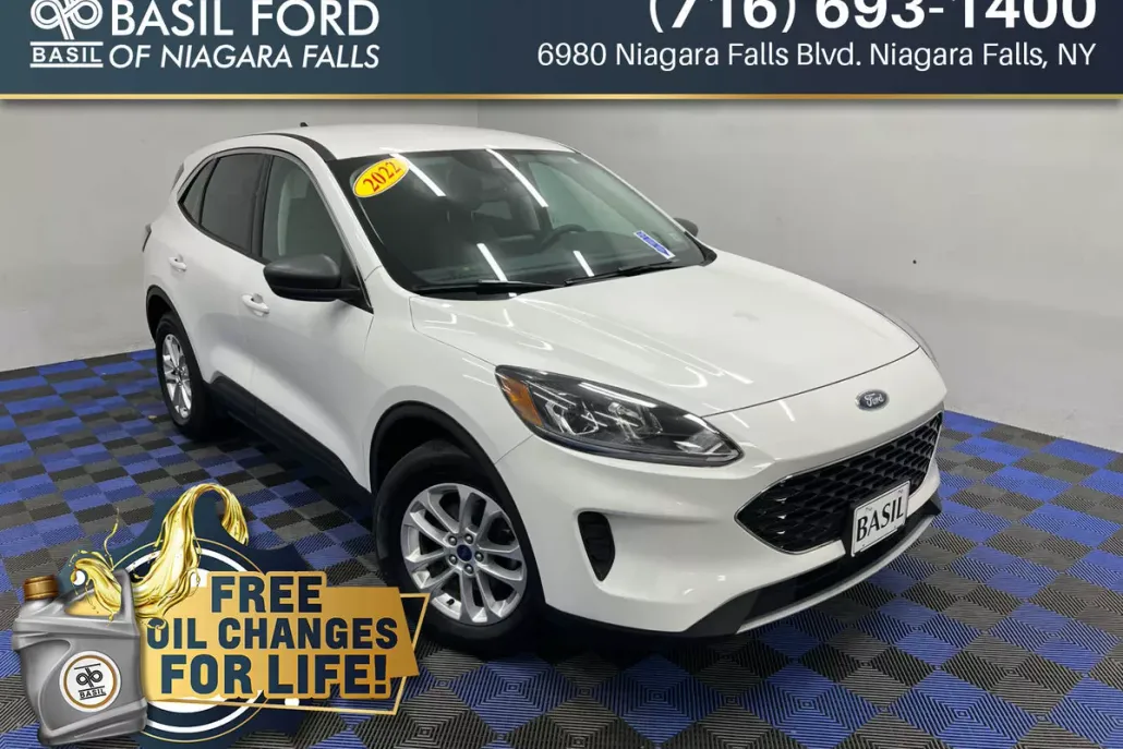 2022 Ford Escape SE photo 1