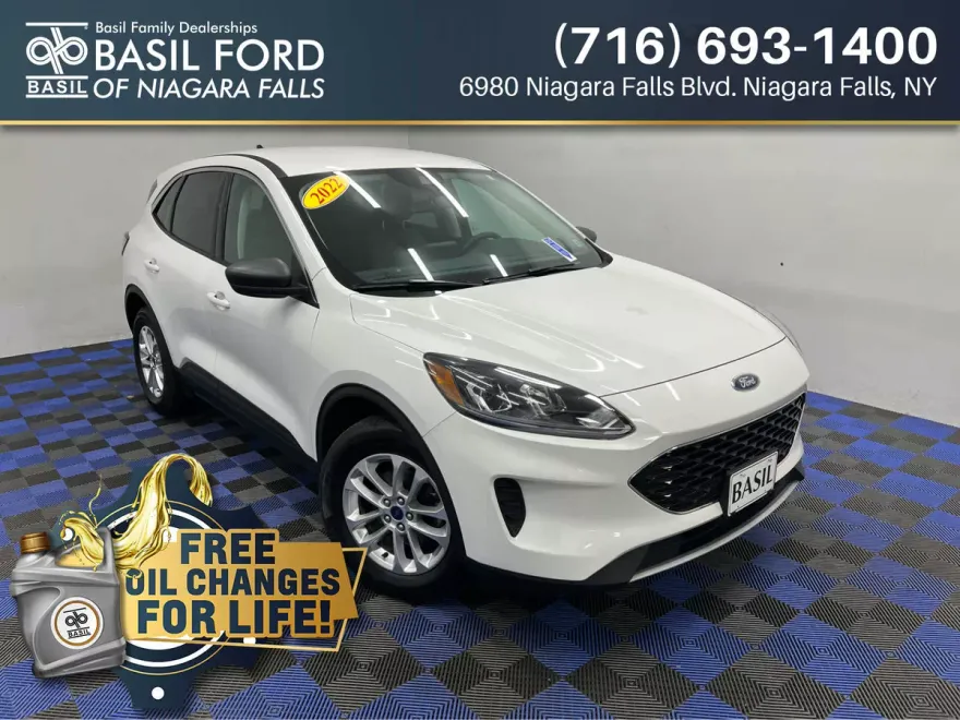 2022 Ford Escape SE photo 1