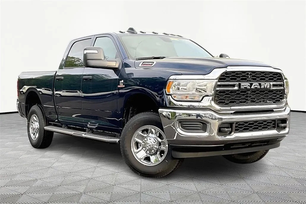 2024 Ram 2500 Tradesman photo 1