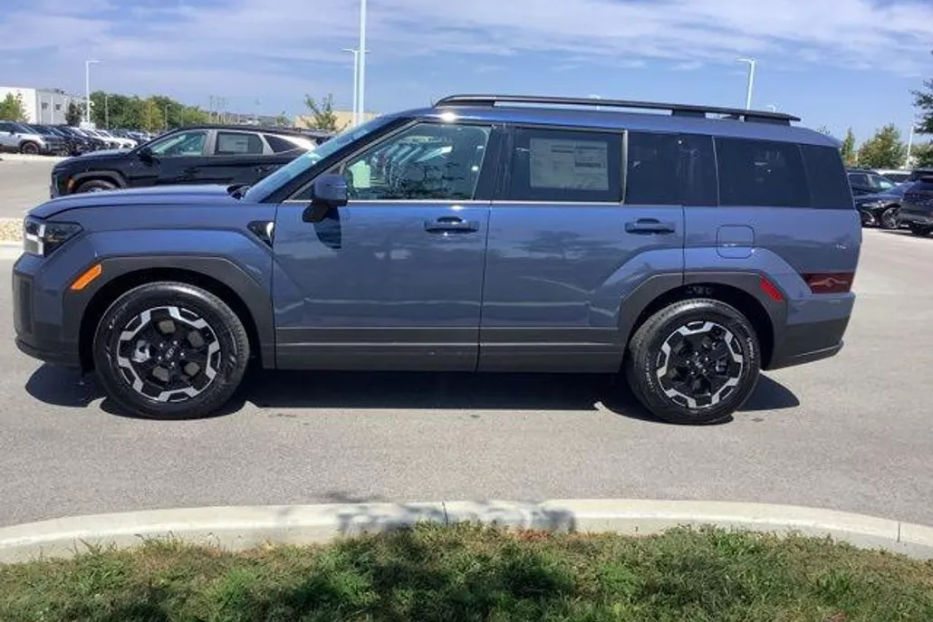 2026 Hyundai Santa Fe SEL photo 1