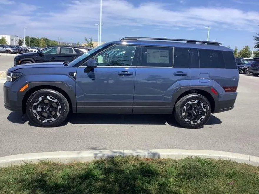 2026 Hyundai Santa Fe SEL photo 1