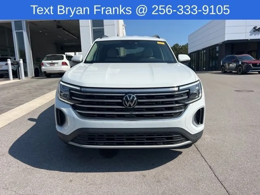 2024 Volkswagen Atlas SE Technology photo 1