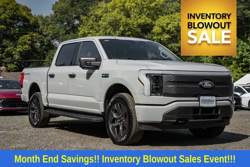 2024 Ford F-150 Lightning XLT photo 1