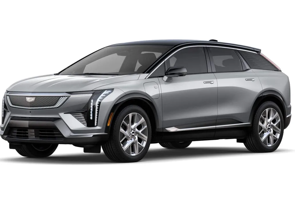 2025 Cadillac Optiq Luxury photo 1