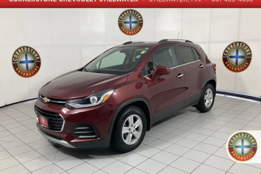 2017 Chevrolet Trax LT photo 1