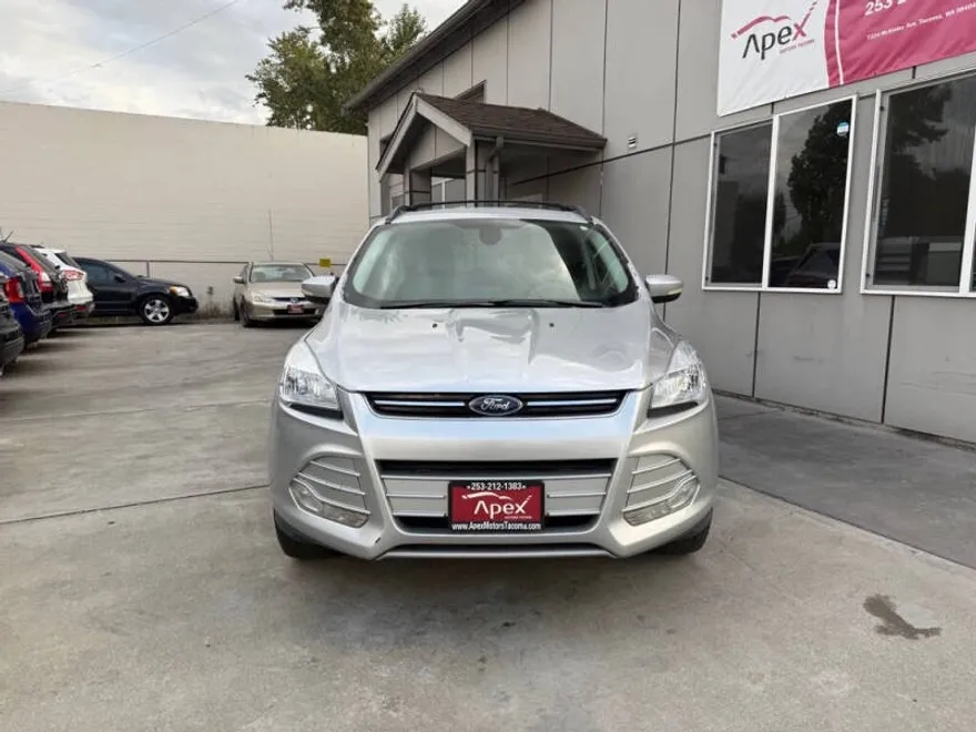 2013 Ford Escape SEL photo 1