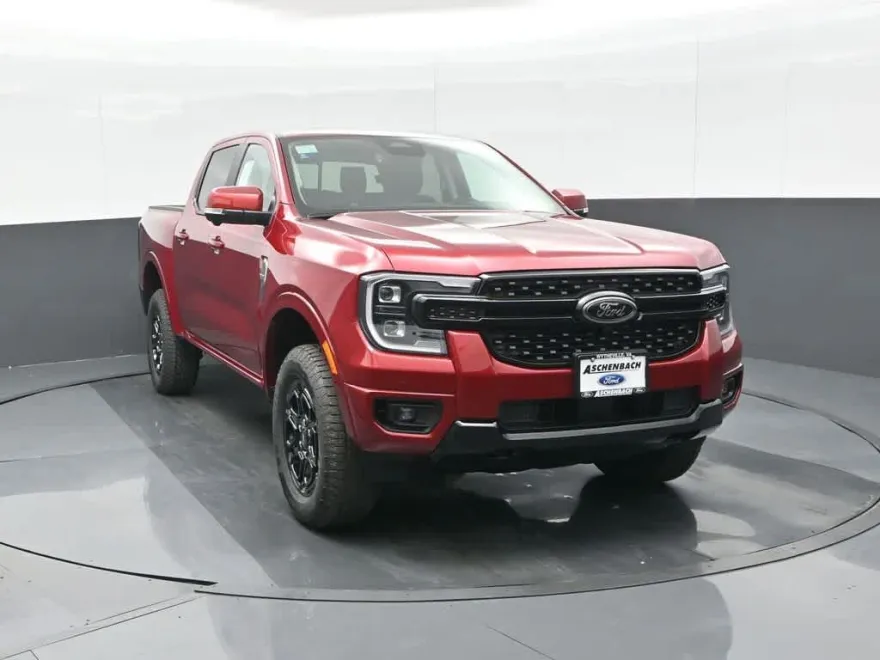 2025 Ford Ranger Lariat photo 2