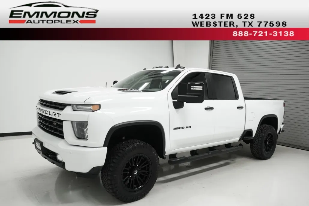 2022 Chevrolet Silverado 2500HD LT photo 1