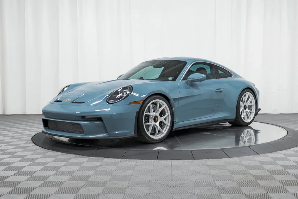 2024 Porsche 911 S/T 2 Coupe photo 1