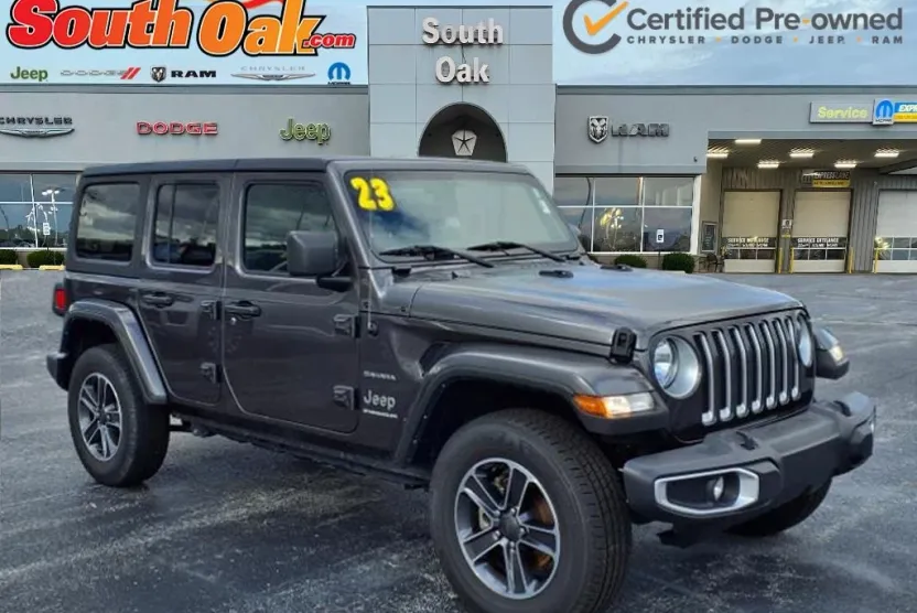 2023 Jeep Wrangler Sahara photo 1