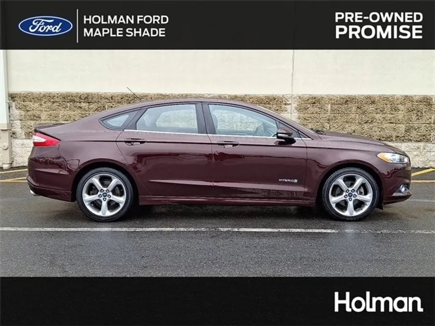 2013 Ford Fusion Hybrid SE photo 1