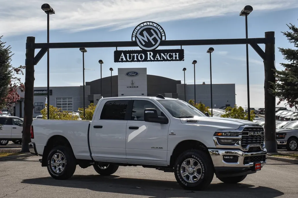 2025 Ram 2500 Big Horn photo 1