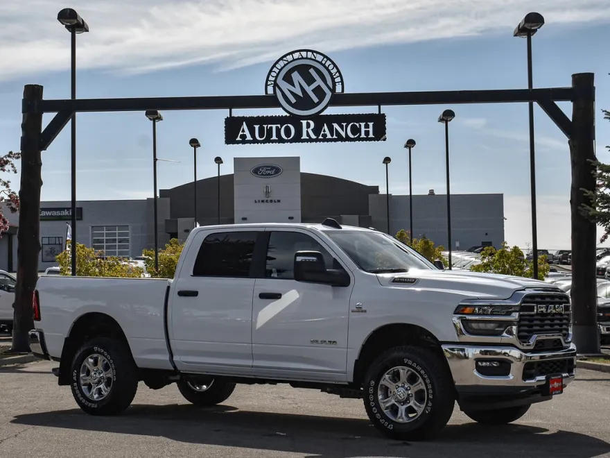 2025 Ram 2500 Big Horn photo 1