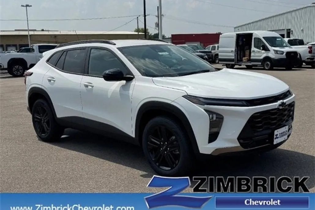 2025 Chevrolet Trax ACTIV photo 1