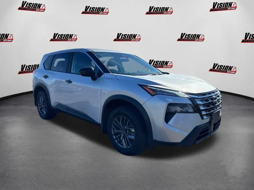 2025 Nissan Rogue S photo 1