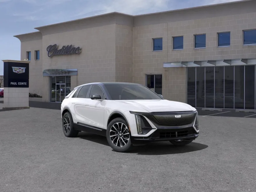 2025 Cadillac Lyriq Sport photo 1