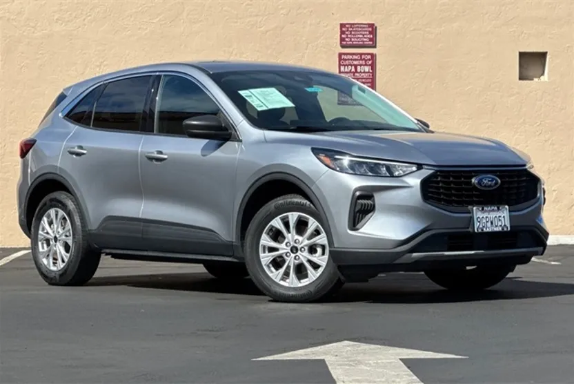 2023 Ford Escape Active photo 1