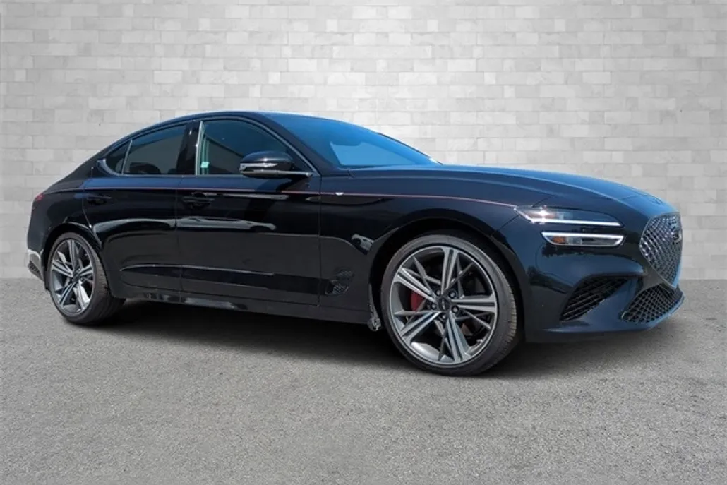 2024 Genesis G70 2.5T photo 1