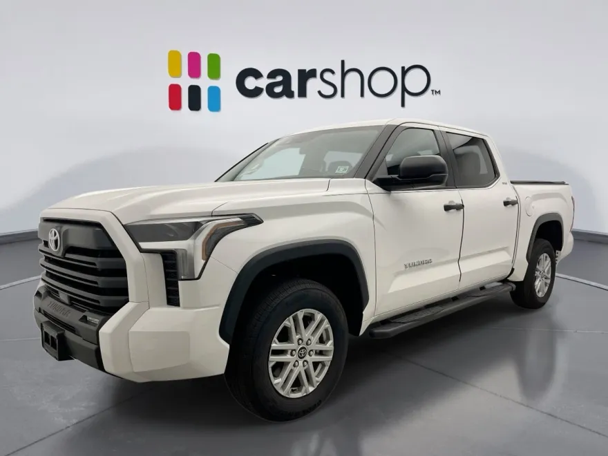 2024 Toyota Tundra SR5 photo 1