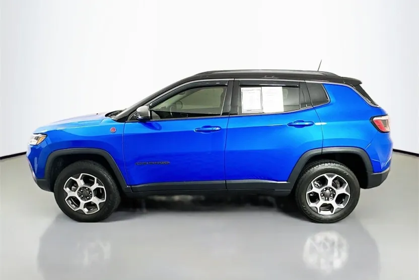 2022 Jeep Compass Trailhawk photo 1