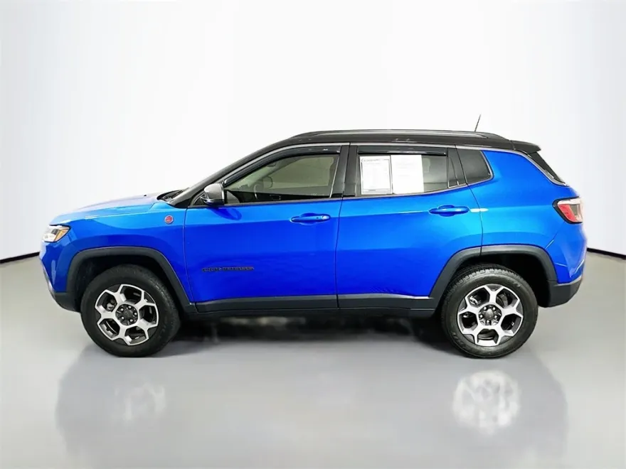 2022 Jeep Compass Trailhawk photo 1