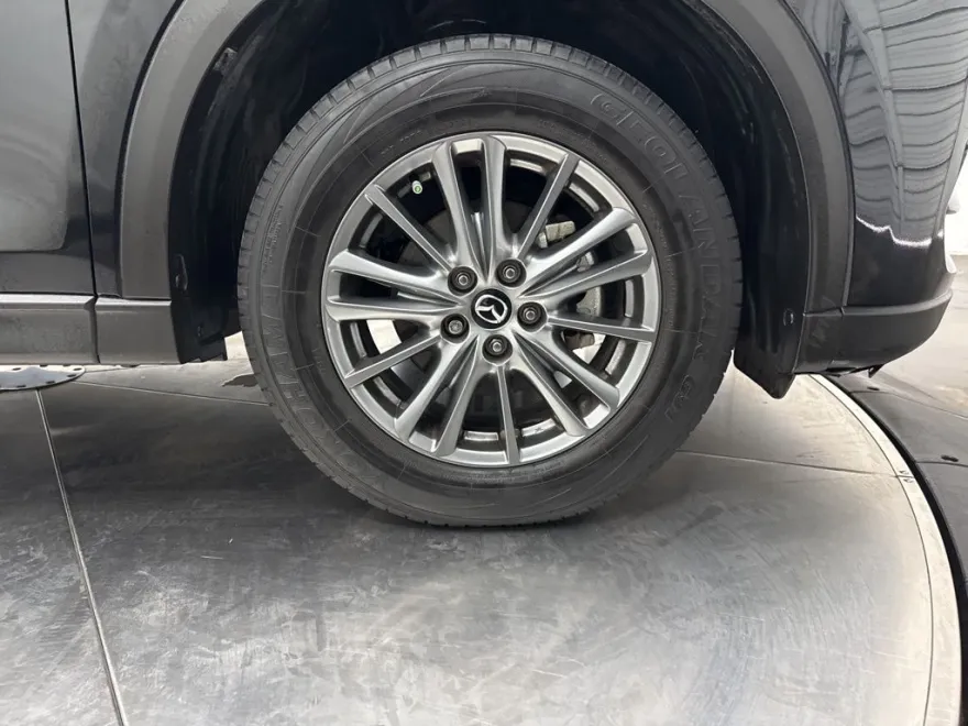2021 Mazda CX-5 Touring photo 1