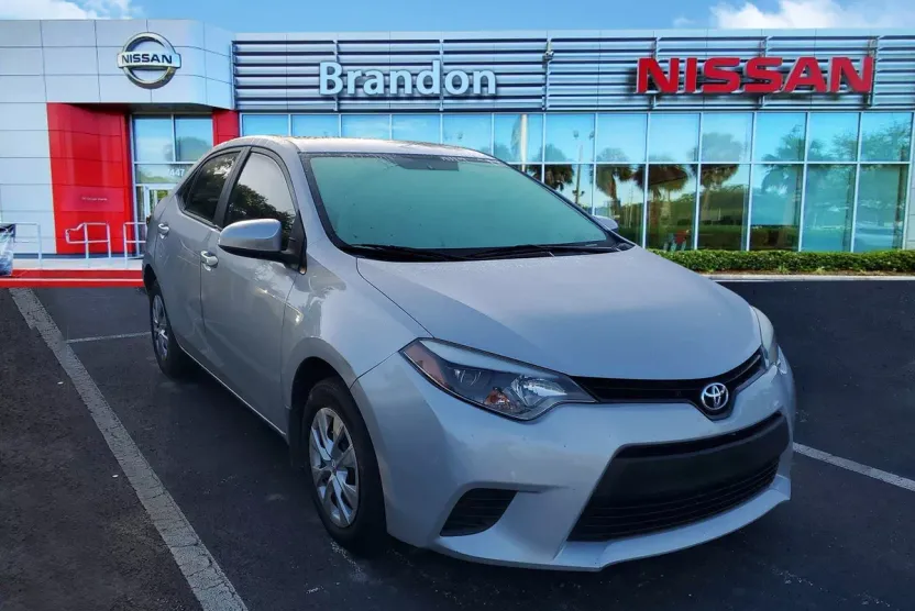 2016 Toyota Corolla L photo 1