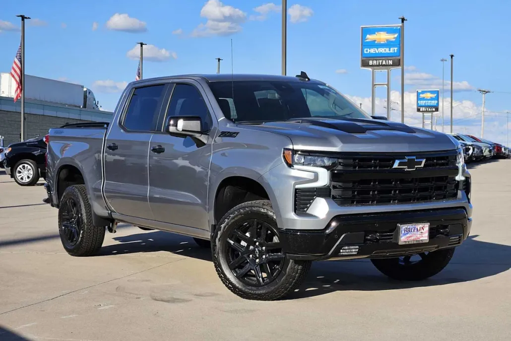 2026 Chevrolet Silverado 1500 LT Trail Boss photo 1