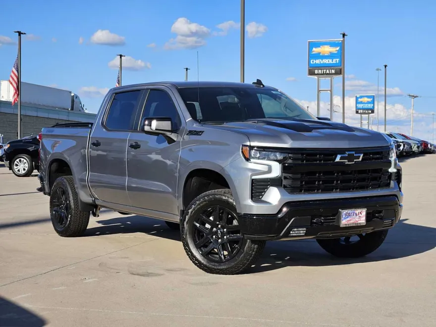 2026 Chevrolet Silverado 1500 LT Trail Boss photo 1