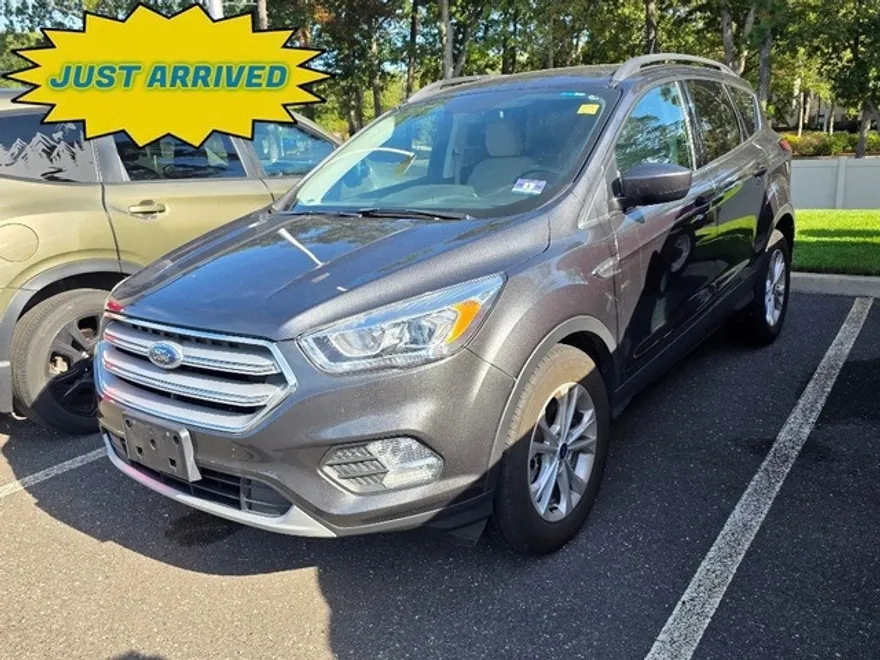 2018 Ford Escape SEL photo 1