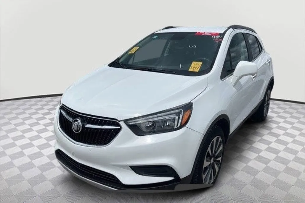 2022 Buick Encore Premium photo 1