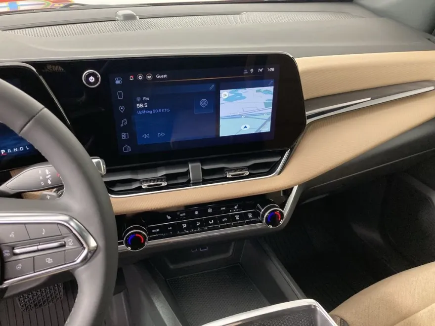 2026 Chevrolet Equinox ACTIV photo 1
