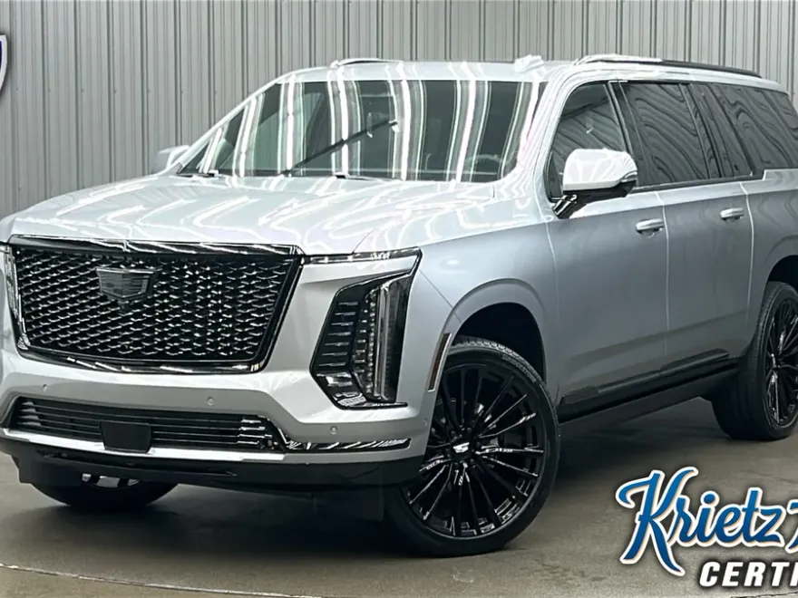 2025 Cadillac Escalade ESV Sport Platinum photo 1