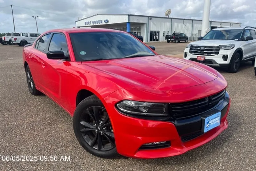 2023 Dodge Charger SXT photo 1