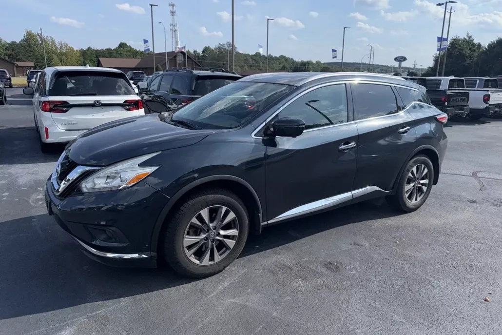 2017 Nissan Murano SL photo 1