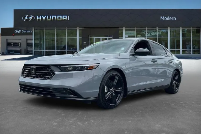 2024 Honda Accord Hybrid Sport-L photo 1