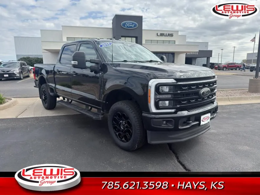 2023 Ford F-250 XLT photo 1