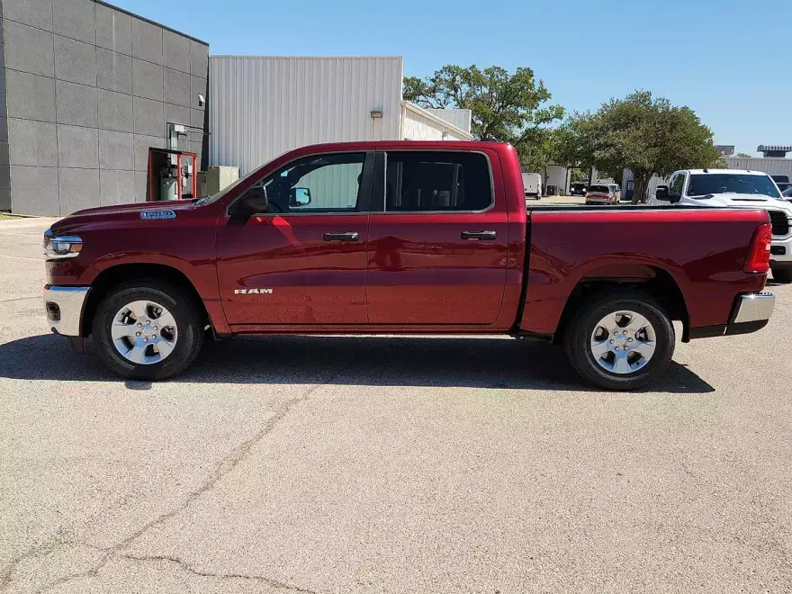 2025 Ram 1500 Tradesman photo 1