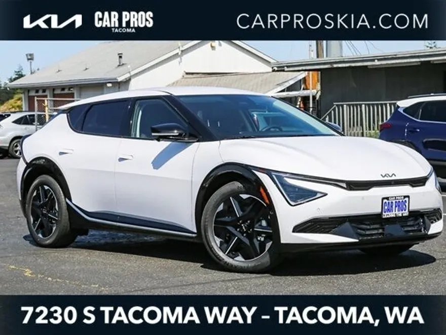 2025 Kia EV6 Wind photo 1