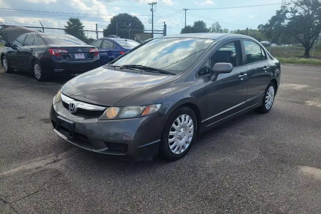 2009 Honda Civic VP photo 1