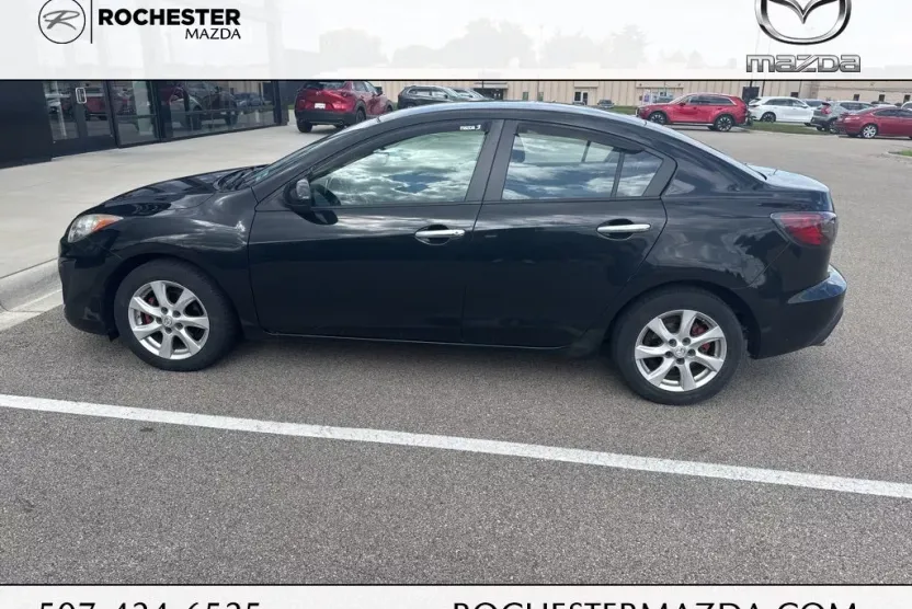 2011 Mazda Mazda3 Touring photo 1